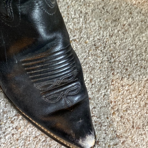 Black Western Cowboy Boots - Picture 4 of 10